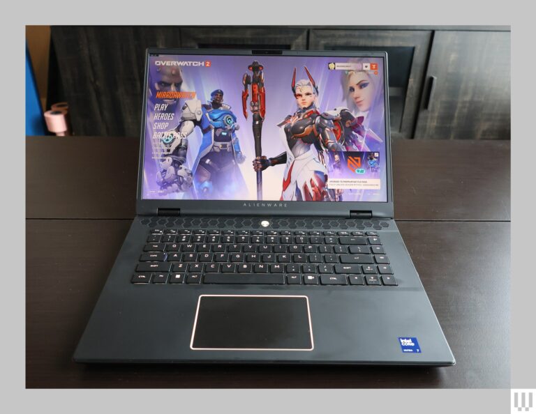 alienware m16 r2 review screen front view Reviewer Photo SOURCE Eric Ravenscraft
