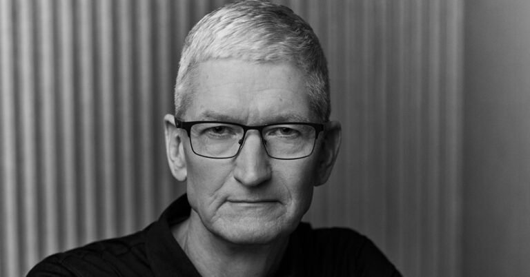 Tim Cook 10723 01 0014