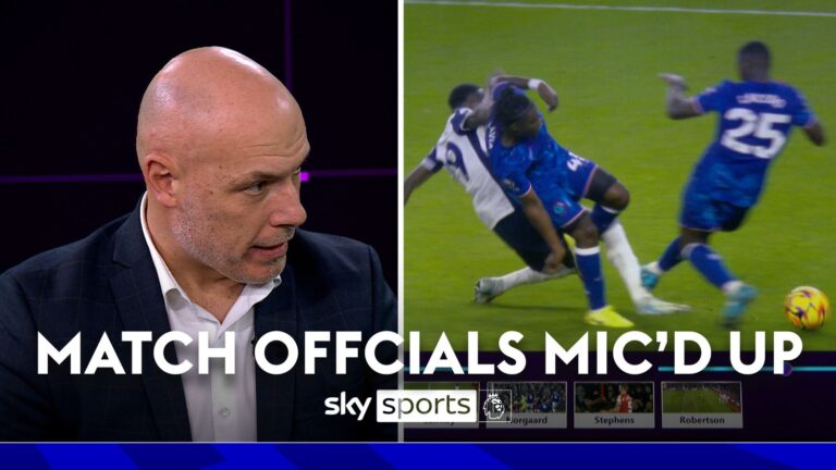 skysports howard webb micd up 6772367