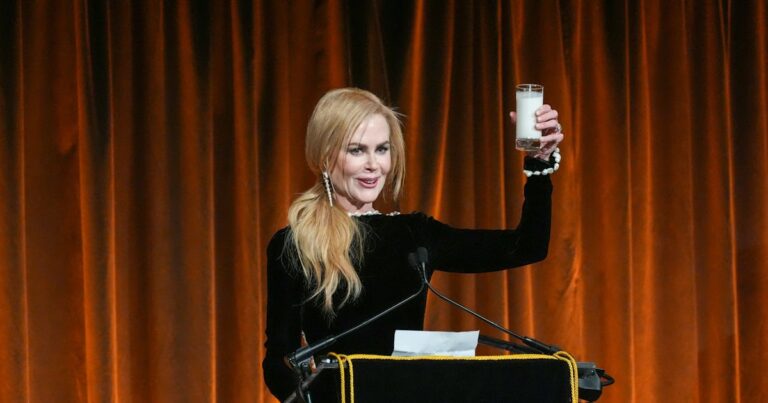 nicole kidman speaks onstage