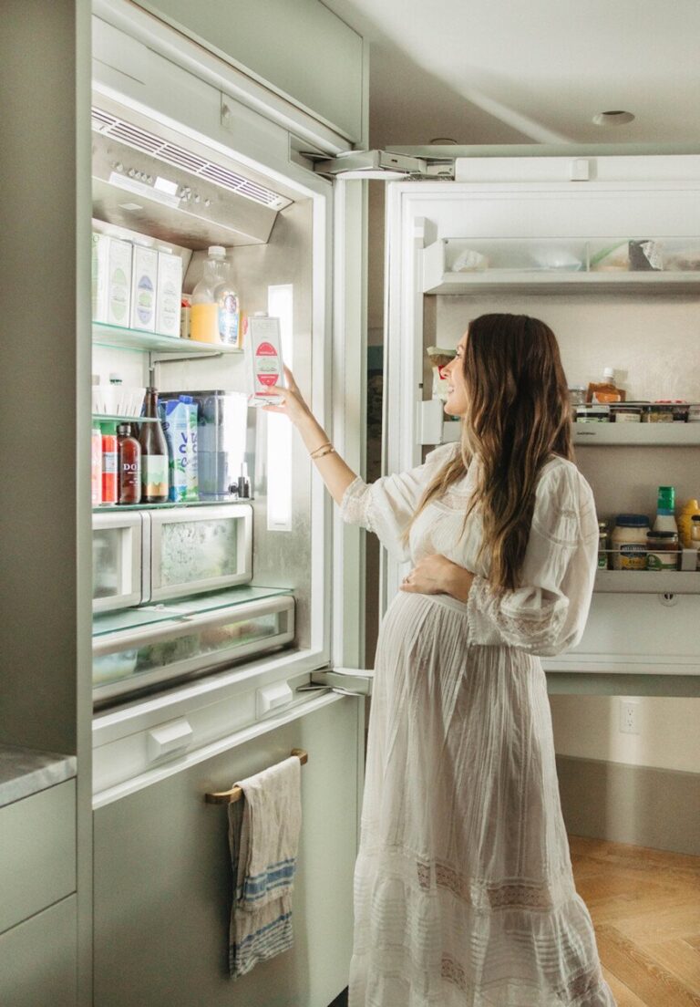 fridge best non dairy milk 865x1243
